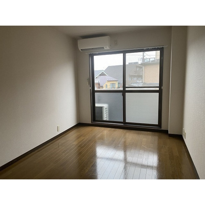 【居間・リビング】 | パルテール・谷 | 洋室