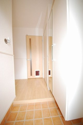 【玄関】 | ユーピテル