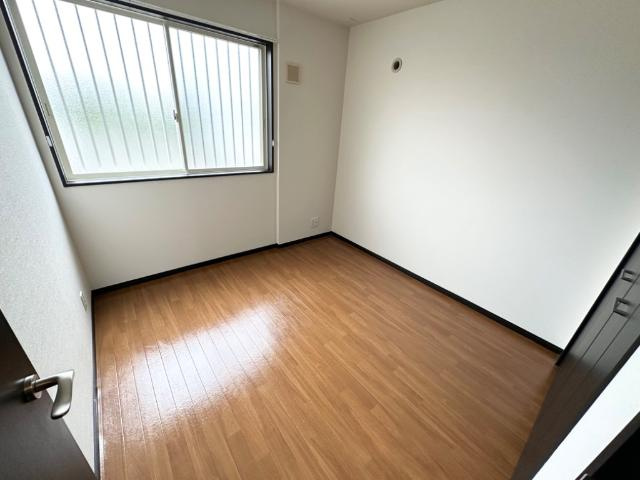 【内装】 | サンファミール | 洋室