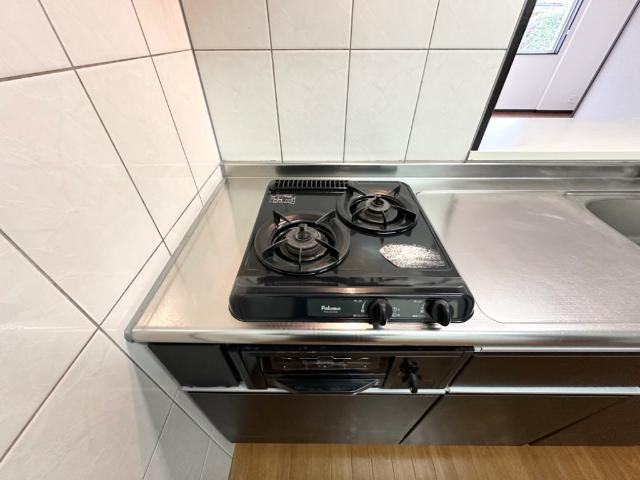【キッチン】 | サンファミール | 2口コンロ