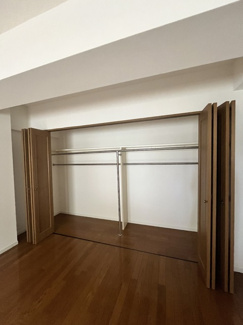 ★寝室クローゼット★
