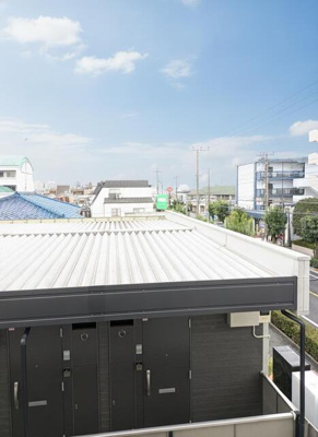 お部屋からの眺めです♪※青空AI加工しております。