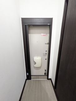 玄関です♪※清掃前です。