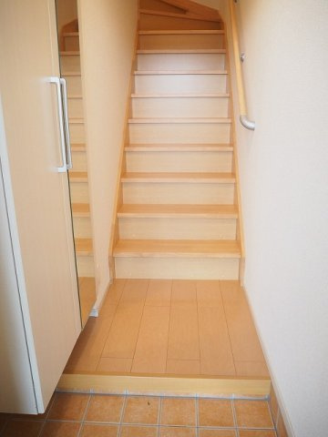 アル・シエラの玄関|きれいな玄関です