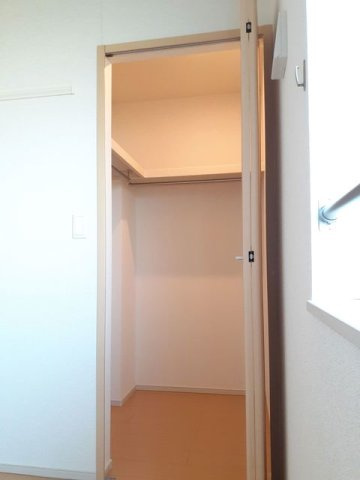 ドムスサンセールⅣＢの収納|収納豊富です