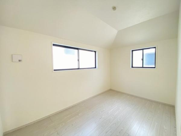 【洋室】 | 明石市朝霧山手町　2号棟　新築戸建