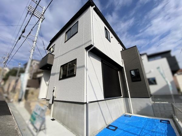 【外観】 | 明石市朝霧山手町　2号棟　新築戸建