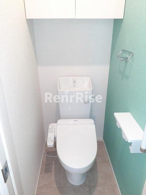 シン・ラシーヌのトイレ|トイレ