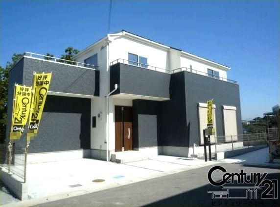 橿原市東坊城町の新築一戸建の外観|■≪同仕様写真≫■耐震等級３！耐震性能の優れた剛床工法で建てられた邸宅！お気軽にお問い合わせください！■