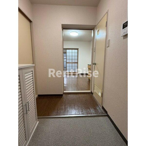 サンライズアサノの玄関