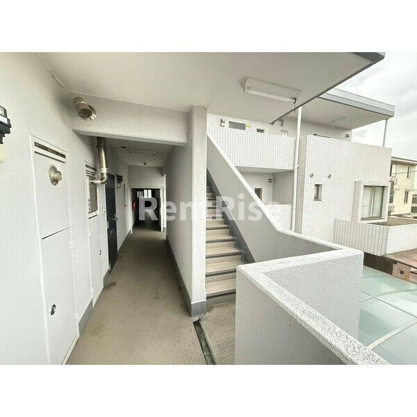 サンライズアサノのロビー