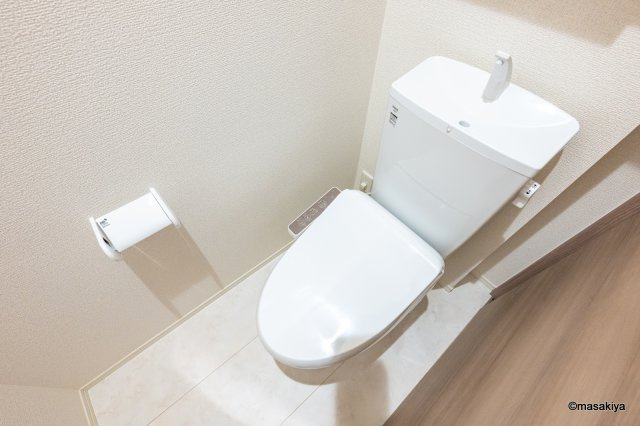 トリシア東和田　W（西）棟のトイレ