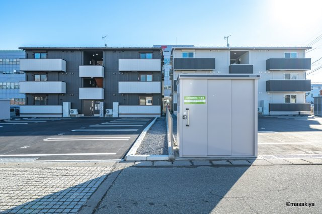 トリシア東和田　W（西）棟の外観