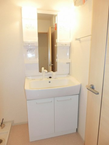 ＹＲ　ビサイドの洗面所