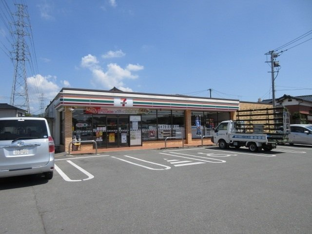 エバーグリーンＳＡＫＡＧＵＴＩの周辺|セブンイレブンまで810m