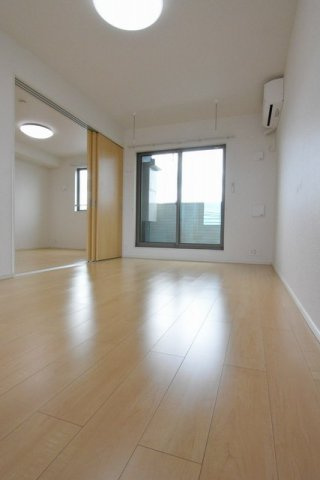 シャンパーニュＡの内装