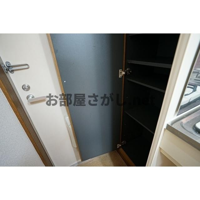 ラプラス坂下２の玄関|玄関