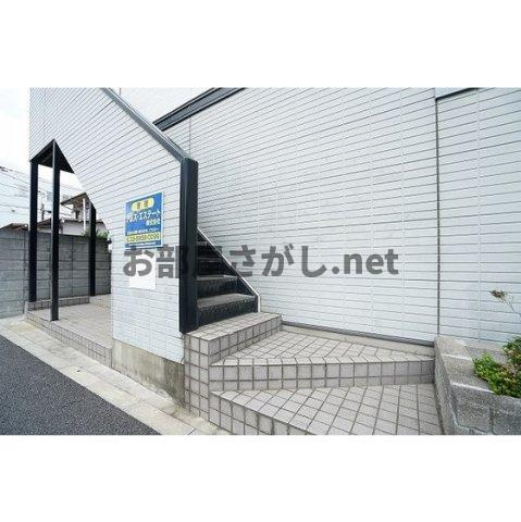 ラプラス坂下２のエントランス|エントランス共用部