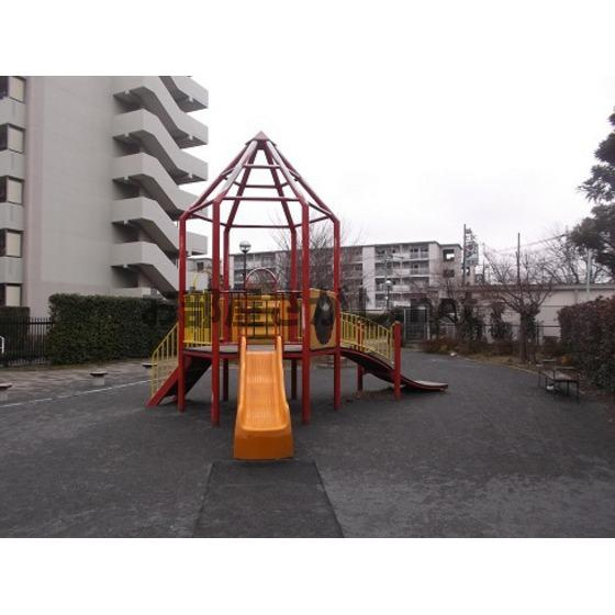 ラプラス坂下２の周辺|公園「坂下三丁目緑地まで682ｍ」