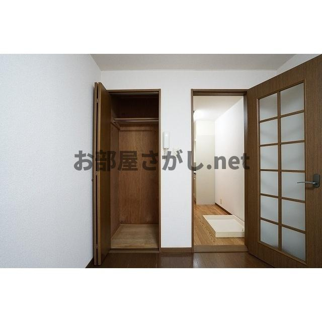 ラプラス坂下２の収納|クローゼット