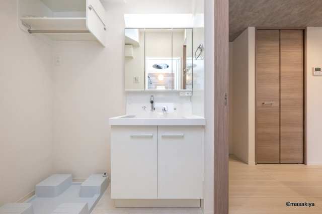 トリシア東和田　E（東）棟の洗面所