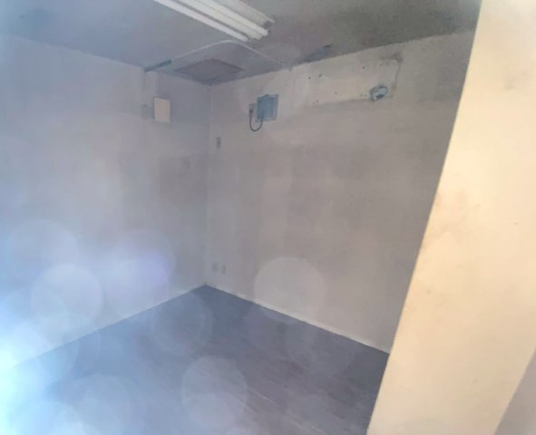 高浜市沢渡町貸店舗の内装