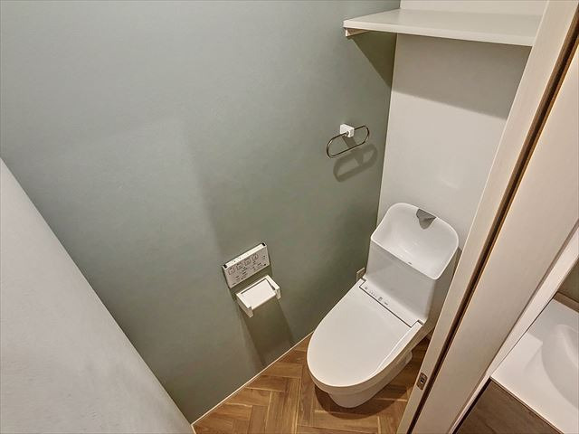 BRAVE BASE REAのトイレ