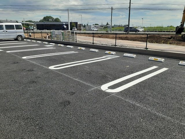 アンベリールの駐車場