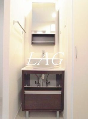 【洗面所】 | リブリ・Pine House | 独立洗面台です。