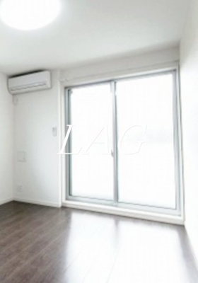 【居間・リビング】 | リブリ・Pine House | 洋室のお部屋です。