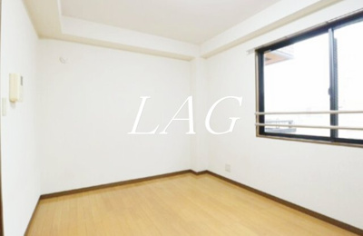 【寝室】 | イーストフローラ東長崎 | 寝室です。