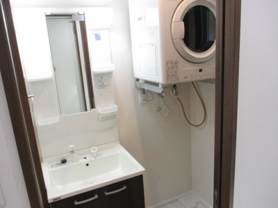 【独立洗面台】 | ナチュライフ北斗 | ※写真は別のお部屋を使用しています。