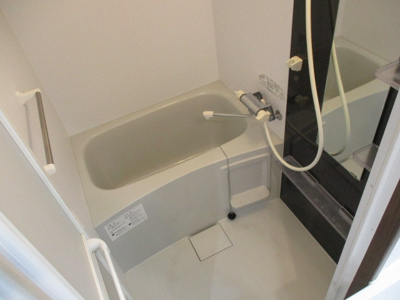 【浴室】 | ナチュライフ北斗 | ※写真は別のお部屋を使用しています。