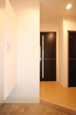 【玄関】 | ヴィラージュNissin