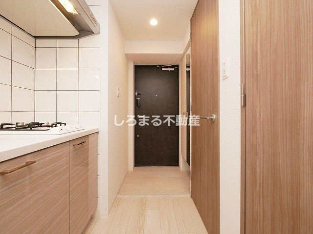 エスリード阿波座プライムコートの玄関