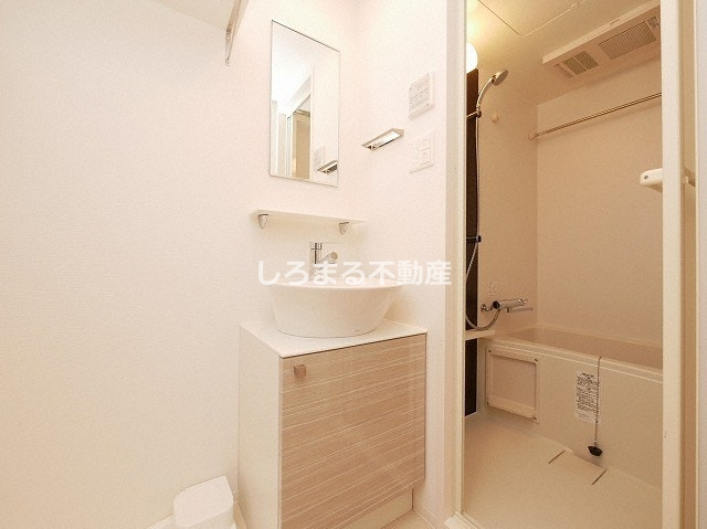 エスリード阿波座プライムコートの洗面所