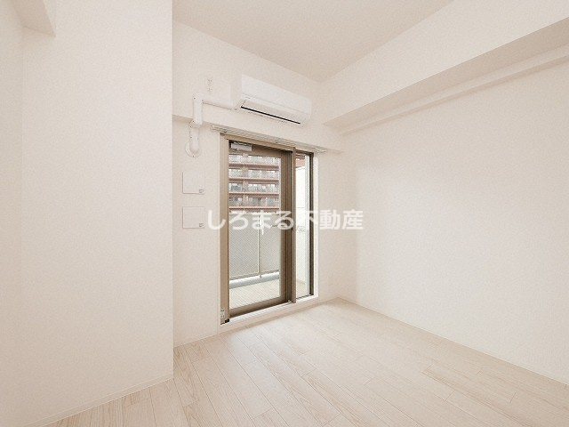 エスリード阿波座プライムコートの居間・リビング