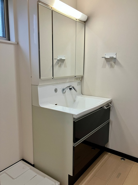 中宗岡戸建の洗面所