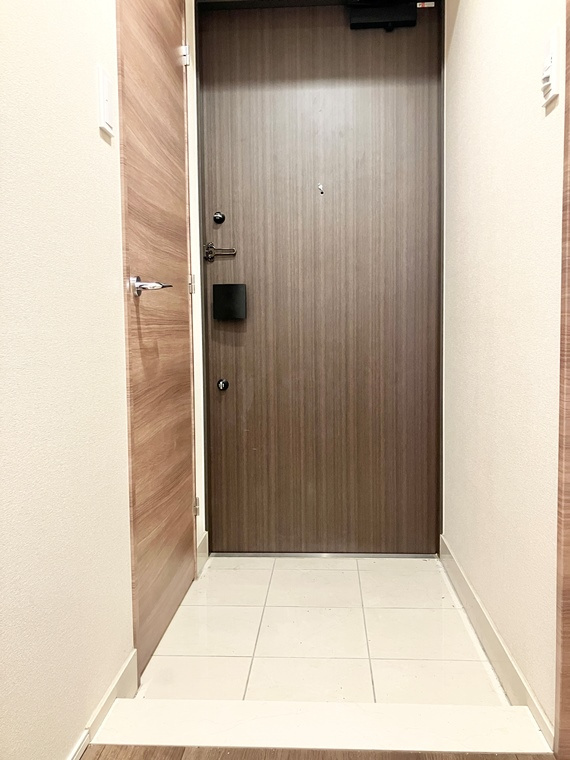 オープンレジデンシア谷中の玄関