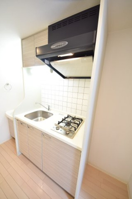【キッチン】 | プレミアムコート神戸三宮