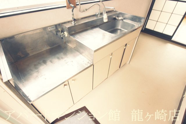 メゾンド直鮒のキッチン