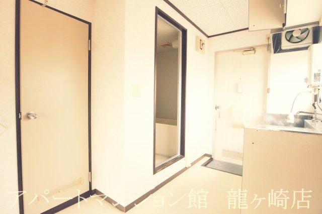 メゾンド直鮒の内装