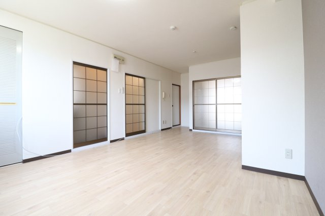 セジュール南茨木の居間・リビング