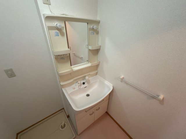 セレーノやしろ　Ａの洗面所
