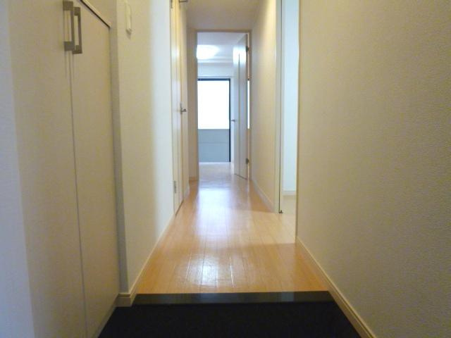 フェリシデーデの玄関|玄関（イメージ）