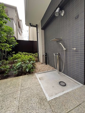 ペット足洗い場