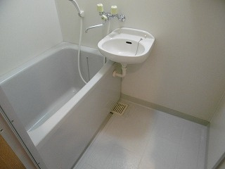 【シャワールーム】 | アイランド小野山 | 浴室内の様子です