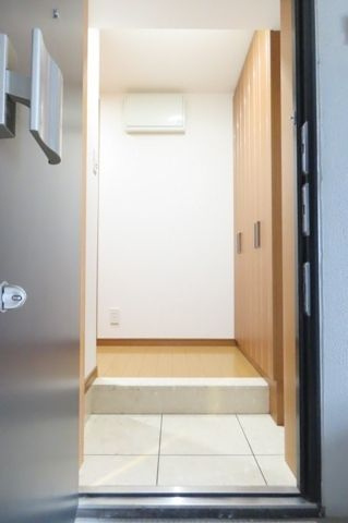 Duo Stage白金高輪の玄関