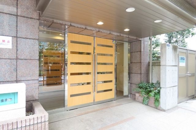 Duo Stage白金高輪のエントランス