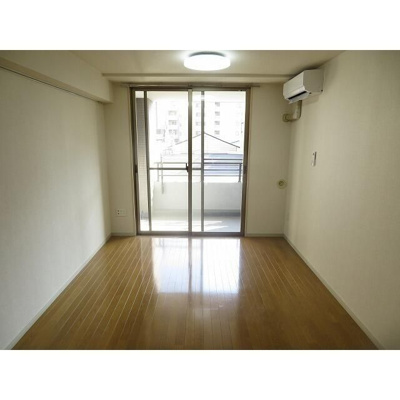 【寝室】 | サングランパ